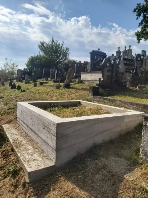 Priprema temelja za spomenik