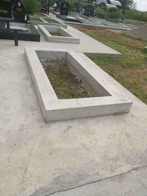 Betonska osnova pre ugradnje spomenika